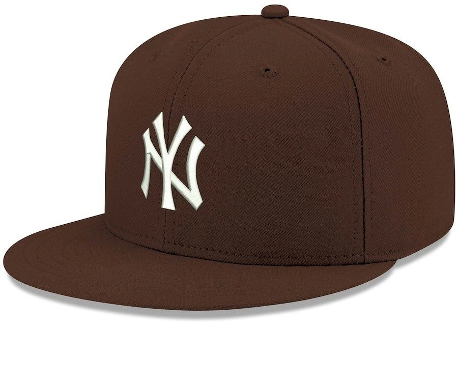 New York Yankees Brown Pastel Undervisor Sunscreen Baseball Cap