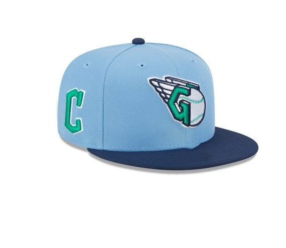 2023 New Fashion  Men  Women Adjustable cap for summer winter
