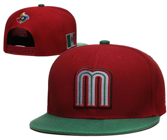 2023   Embroidered Straight Brim  Baseball Cap Men Women